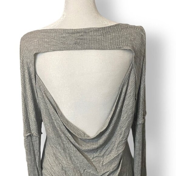 True Craft M Thermal Gray Top Long Sleeve Open Back Slouch Shoulder Long Sleeve - Picture 5 of 11
